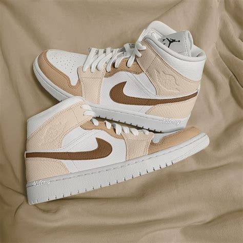 nike air jordan 1 beige damen|jordan retro 1 sneakers.